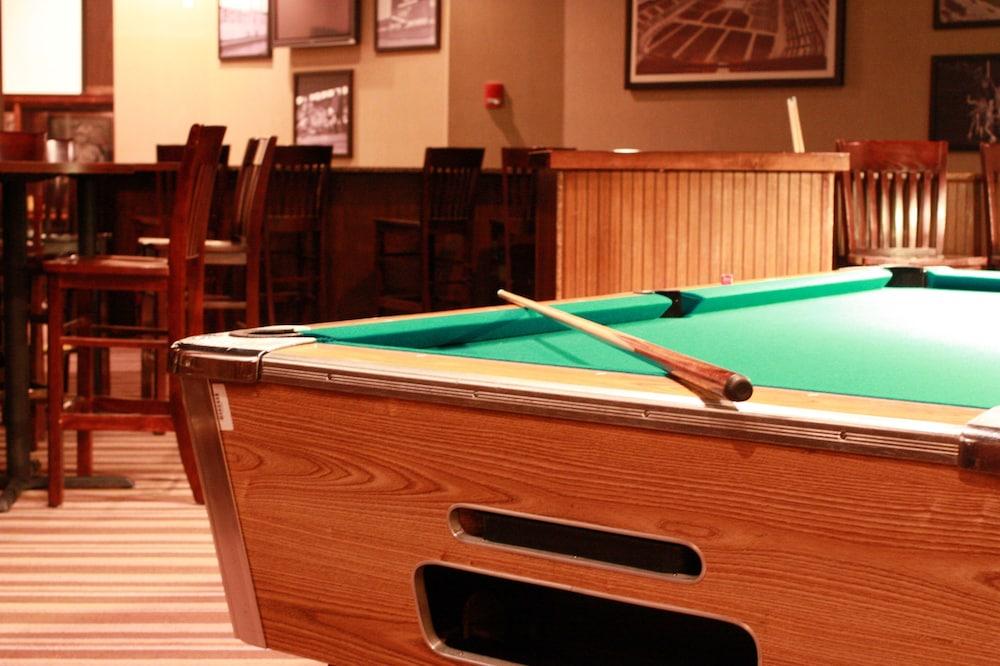 Hotel Doubletree By Hilton Boston-milford Milford