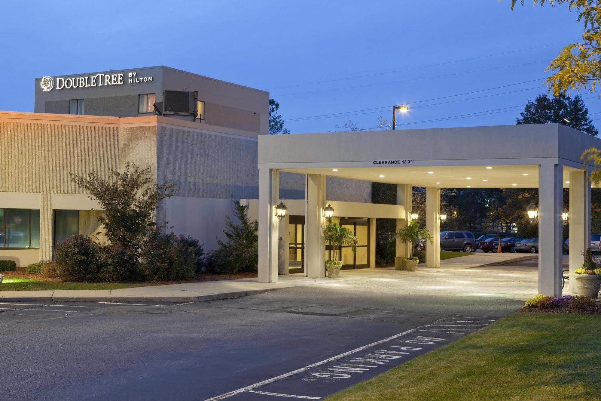 Doubletree By Hilton Boston-milford